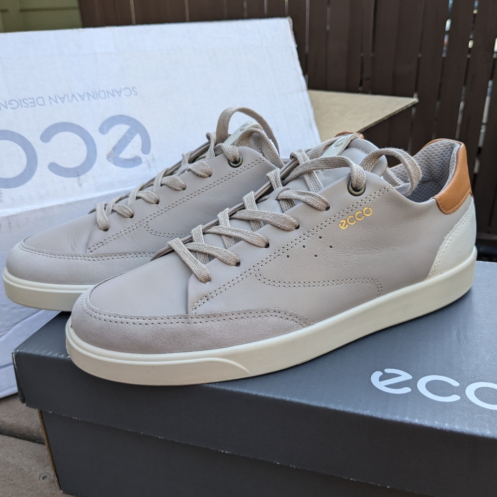 ECCO women's street lite luxe leather sneaker size 8 grey NWT